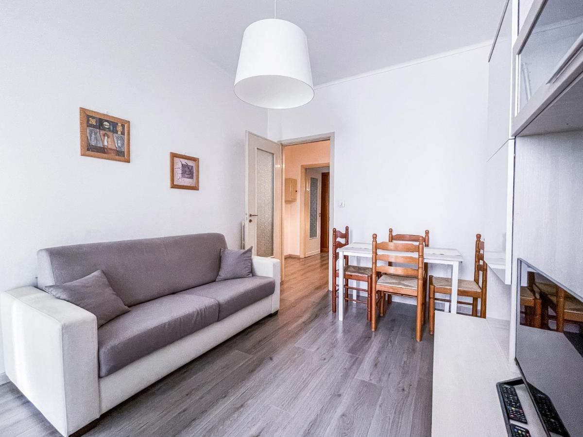 Myhouse Marche - Affitti Brevi Italia